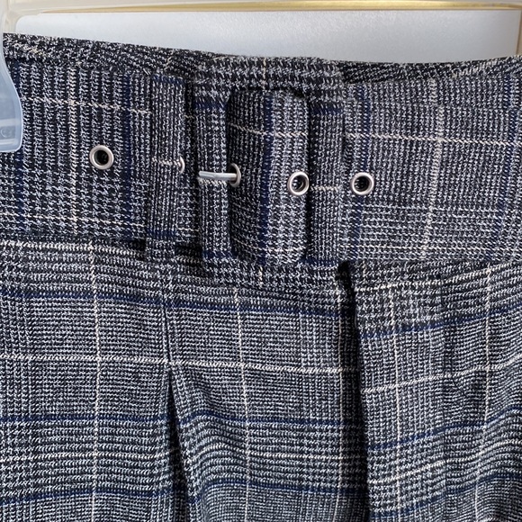 Plaid women’s pantsuit, by Another story - Picture 2 of 4